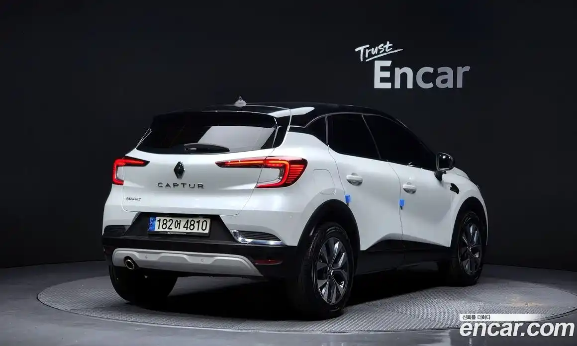 Renault Captur 2021 1.3 Автомат в Москве № 106215, фото 10