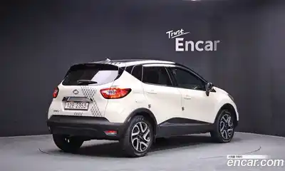 Renault QM3 2015 1.5 Автомат в Москве № 106819, миниатюра 7