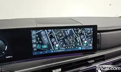 Hyundai Santa Fe 2024 1.6 Автомат в Москве № 107635, миниатюра 12