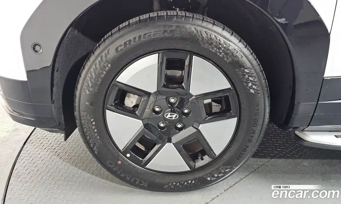 Hyundai Santa Fe 2024 1.6 Автомат в Москве № 107635, фото 19