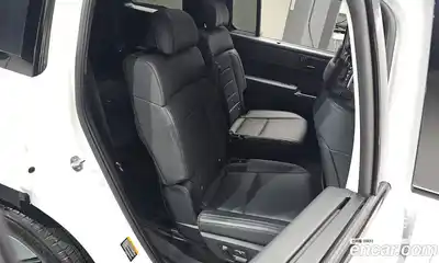 Hyundai Santa Fe 2024 1.6 Автомат в Москве № 107635, миниатюра 7