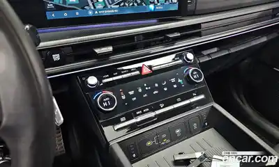 Hyundai Santa Fe 2024 1.6 Автомат в Москве № 107635, миниатюра 10