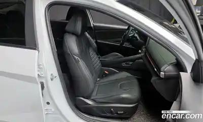 Hyundai Avante 2023 1.6 Автомат в Москве № 108694, миниатюра 12