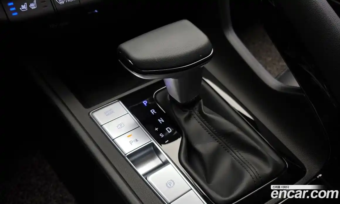 Hyundai Avante 2023 1.6 Автомат в Москве № 108694, фото 14