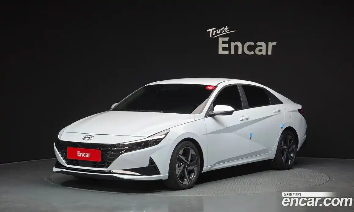 Hyundai Avante 2023 1.6 Автомат в Москве № 108694, фото 8