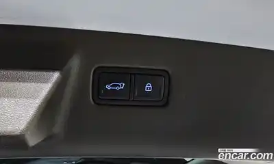 Hyundai Santa Fe 2024 1.6 Автомат в Москве № 109241, миниатюра 11