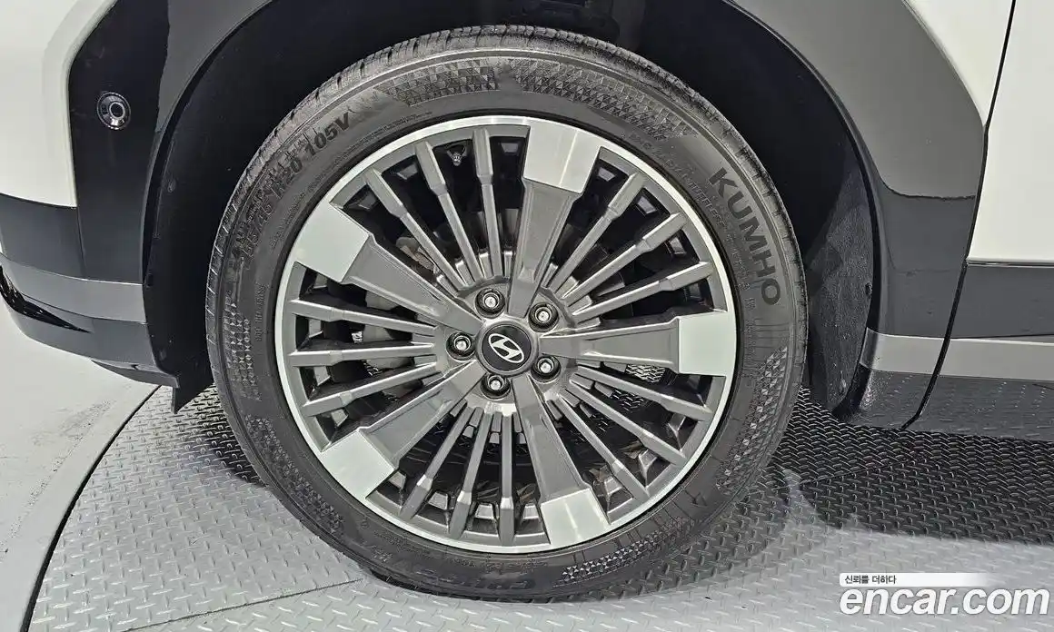 Hyundai Santa Fe 2024 1.6 Автомат в Москве № 109241, фото 12