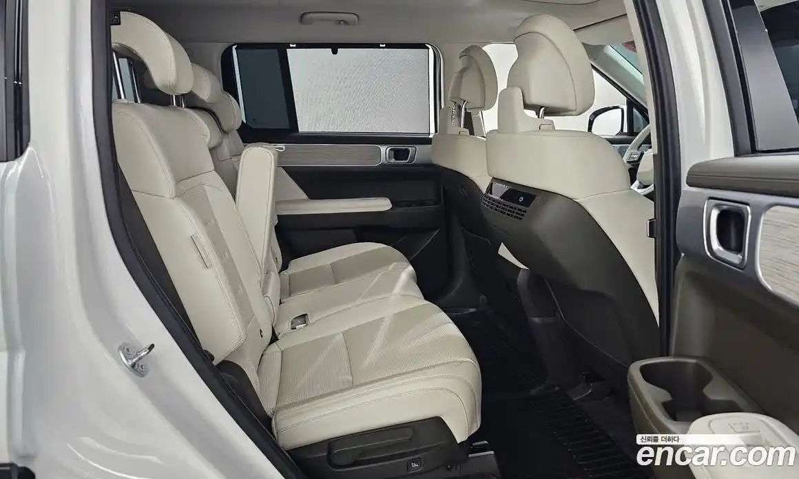 Hyundai Santa Fe 2024 1.6 Автомат в Москве № 109241, фото 20