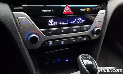 Hyundai Avante 2016 1.6 Автомат в Москве № 109835, миниатюра 9