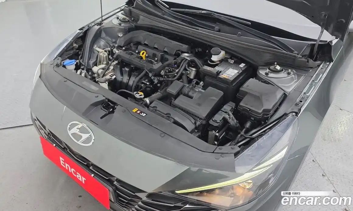 Hyundai Avante 2022 1.6 Автомат в Москве № 112004, фото 16