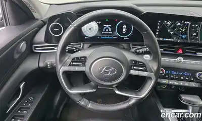 Hyundai Avante 2022 1.6 Автомат в Москве № 112004, миниатюра 10