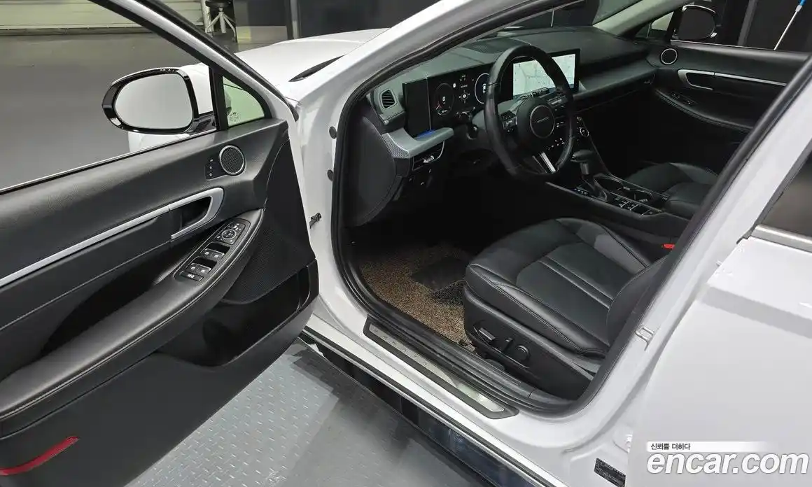 Hyundai Sonata 2024 2.0 Автомат в Москве № 112118, фото 15