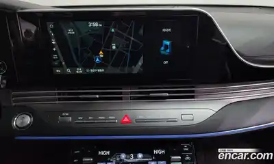 Hyundai Grandeur 2020 3.0 Автомат в Москве № 112398, миниатюра 2