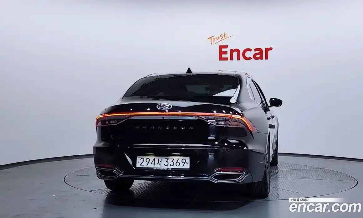 Hyundai Grandeur 2020 3.0 Автомат в Москве № 112398, фото 3