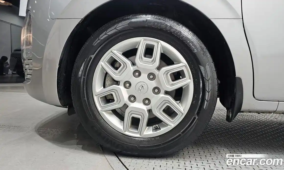 Hyundai Staria 2022 2.2 Автомат в Москве № 113462, фото 14