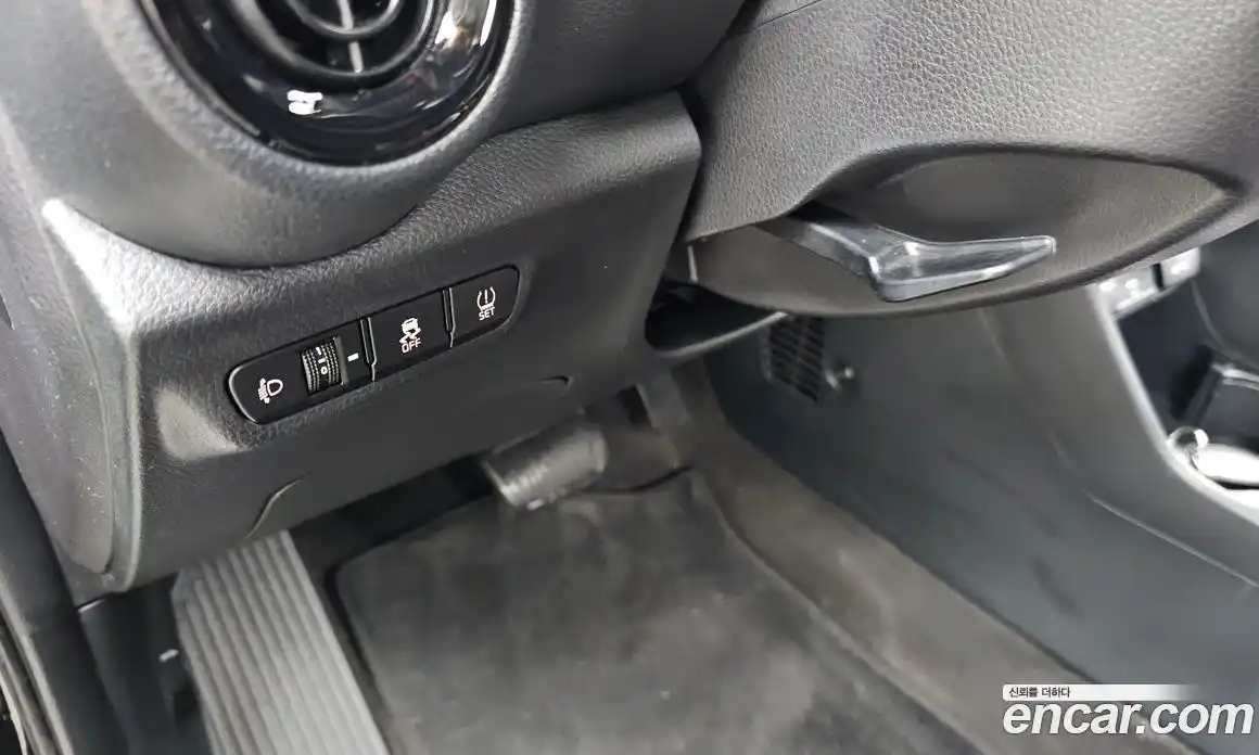 Kia Morning 2021 1.0 Автомат в Москве № 11364, фото 17