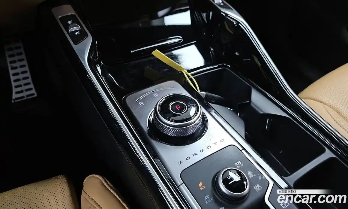 Kia Sorento 2023 1.6 Автомат в Москве № 120442, фото 20