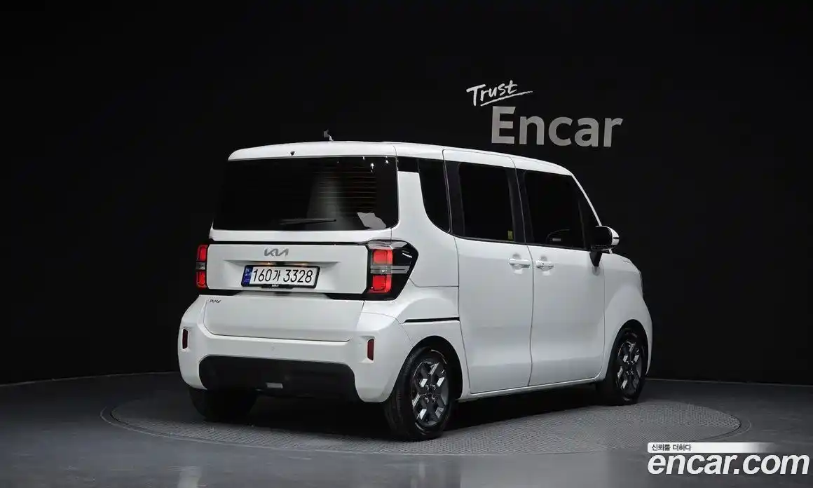 Kia Ray 2023 1.0 Автомат в Москве № 121131, фото 20