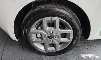 Kia Ray 2023 1.0 Автомат в Москве № 121131, миниатюра 2