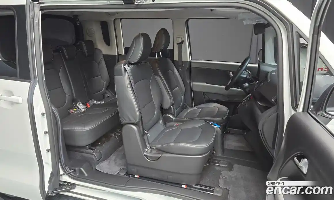 Kia Ray 2023 1.0 Автомат в Москве № 121131, фото 4