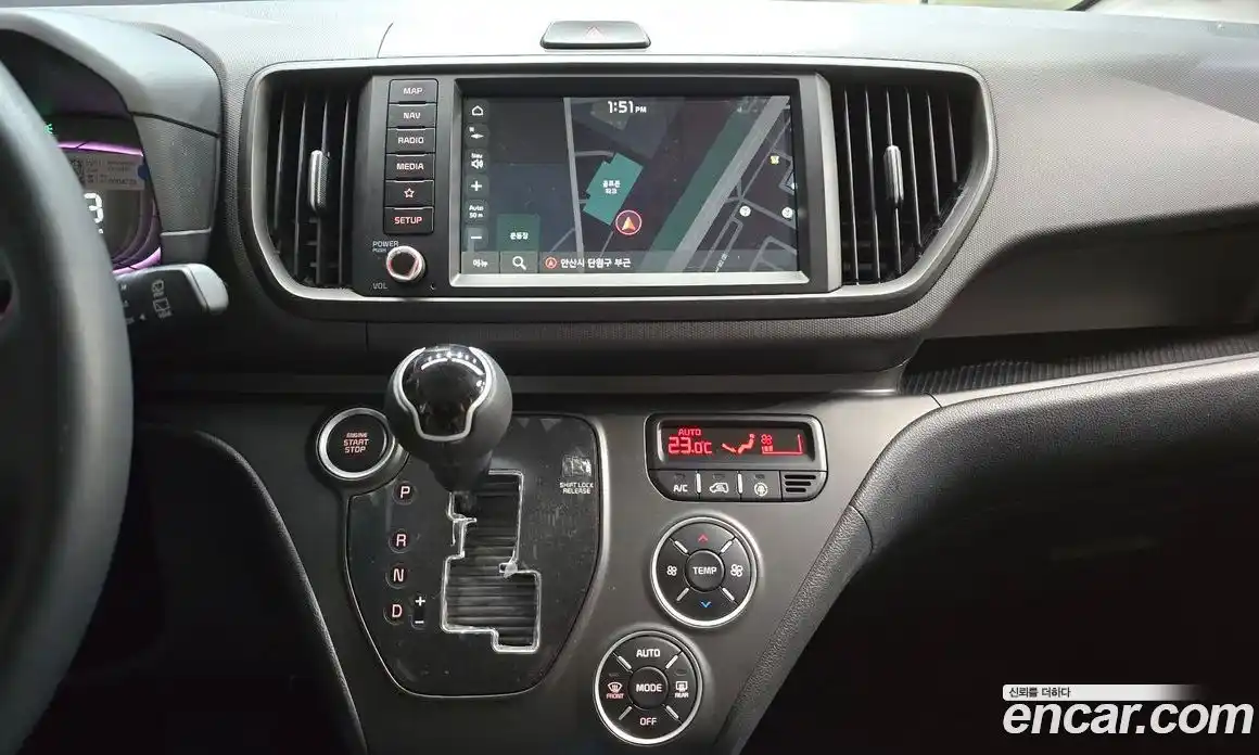 Kia Ray 2023 1.0 Автомат в Москве № 121131, фото 9