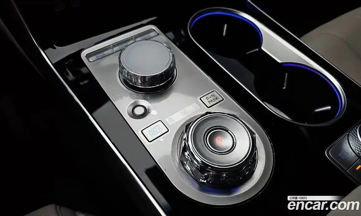 Genesis GV80 2024 2.5 Автомат в Москве № 122421, фото 3