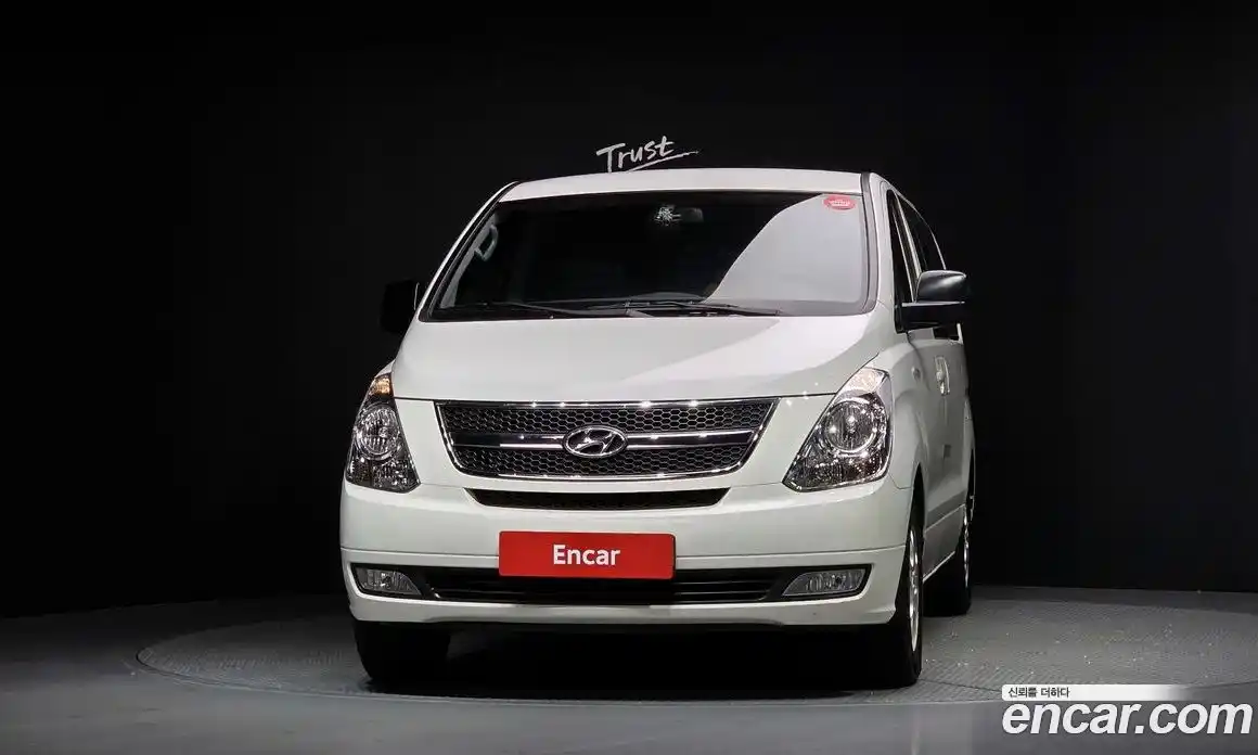 Hyundai Starex 2016 2.5 Автомат в Москве № 123418, фото 18