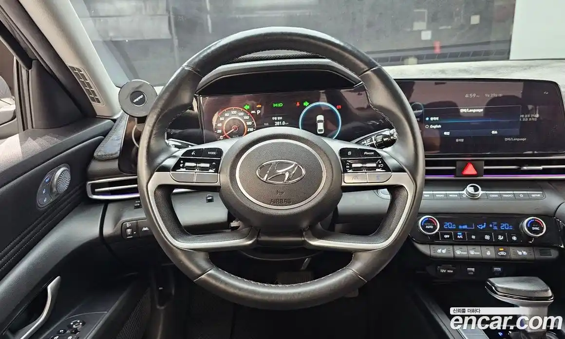 Hyundai Avante 2023 1.6 Автомат в Москве № 123737, фото 7