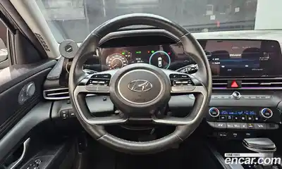 Hyundai Avante 2023 1.6 Автомат в Москве № 123737, миниатюра 7