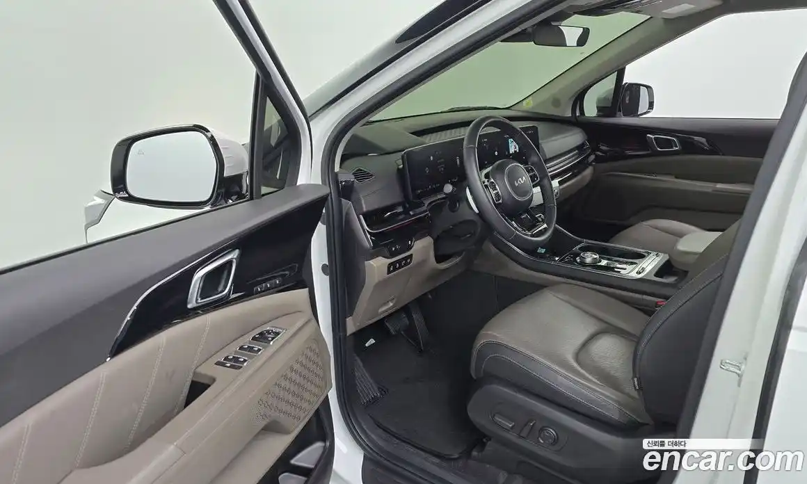 Kia Canival 2025 2.2 Автомат в Москве № 123959, фото 15