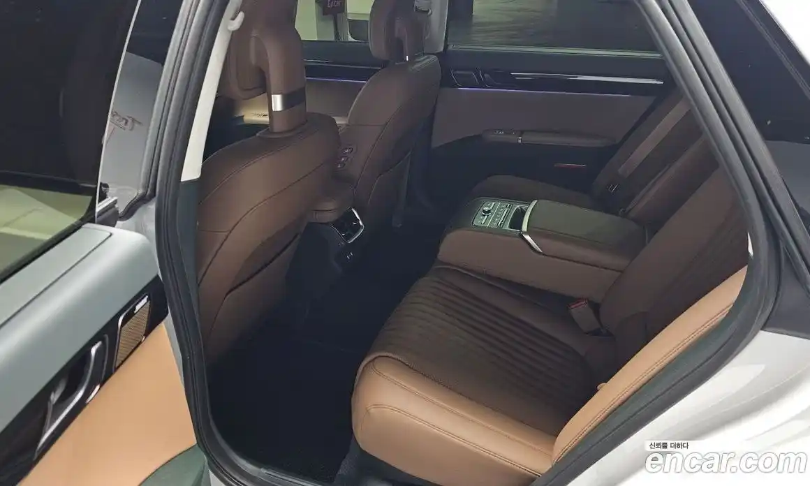 Hyundai Grandeur 2025 2.5 Автомат в Москве № 124537, фото 3