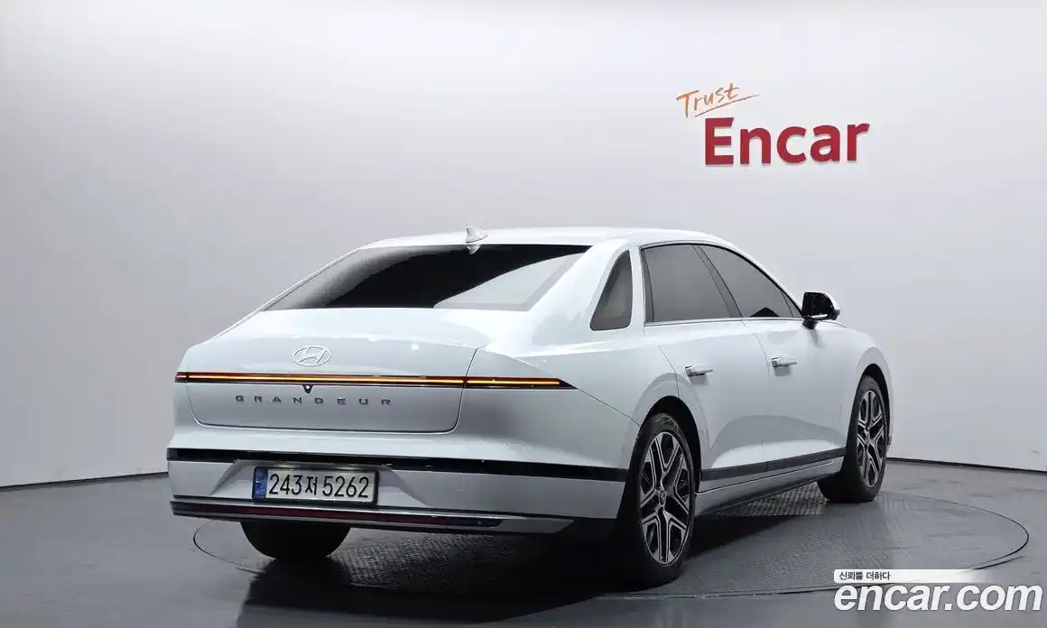 Hyundai Grandeur 2023 2.5 Автомат в Москве № 125819, фото 18