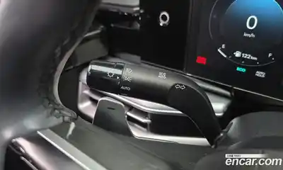 Hyundai Grandeur 2023 2.5 Автомат в Москве № 125819, миниатюра 3