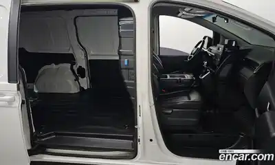 Hyundai Staria 2022 2.2 Автомат в Москве № 126025, миниатюра 5