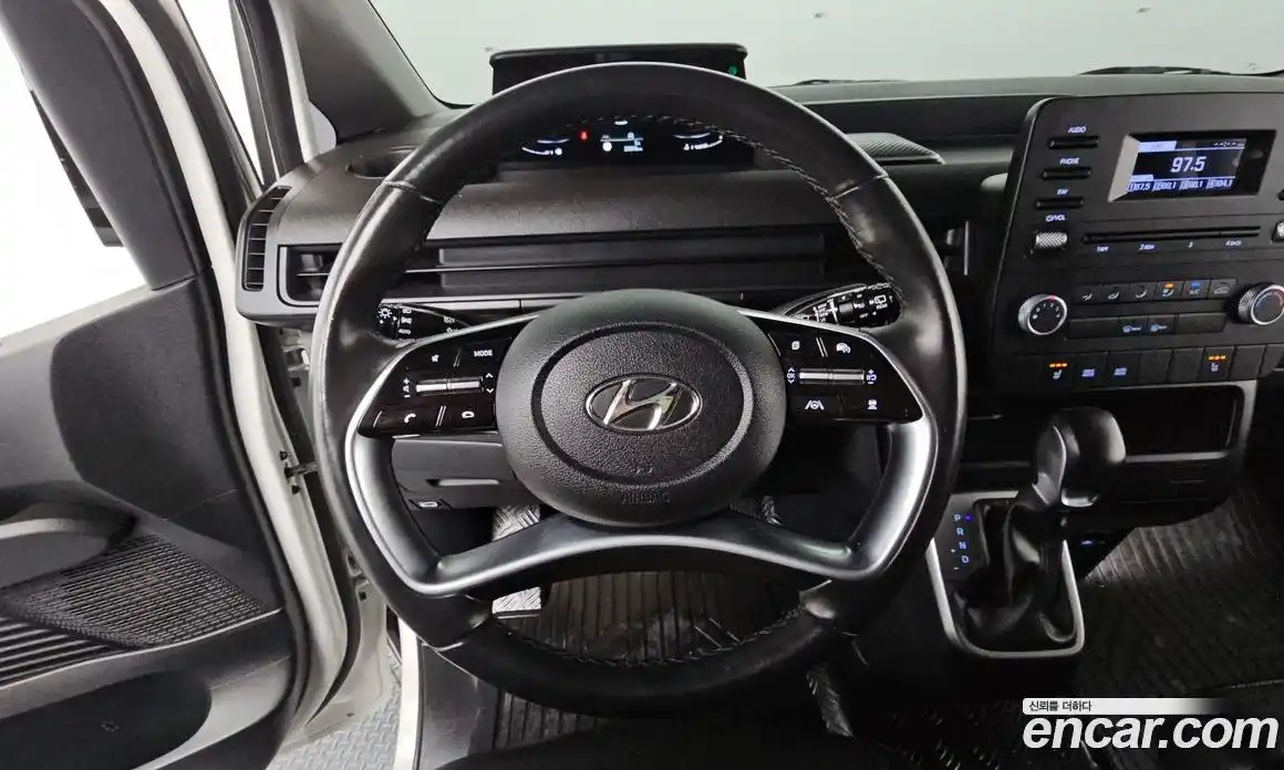 Hyundai Staria 2022 2.2 Автомат в Москве № 126025, фото 9