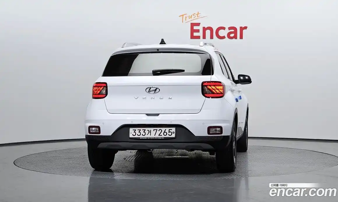 Hyundai Venue 2021 1.6 Автомат в Москве № 126169, фото 14