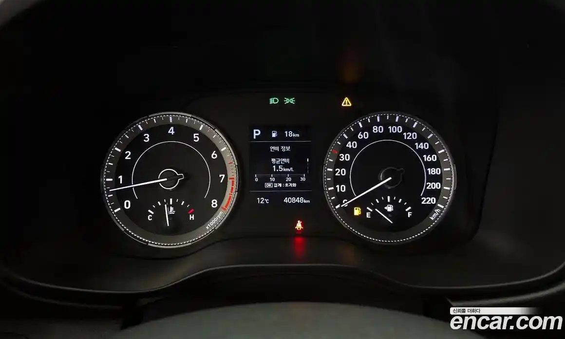 Hyundai Venue 2021 1.6 Автомат в Москве № 126169, фото 4