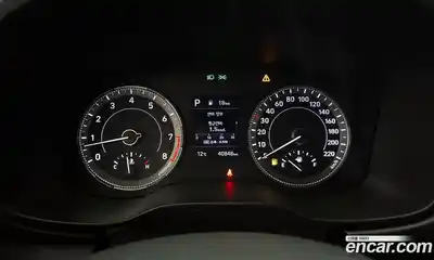 Hyundai Venue 2021 1.6 Автомат в Москве № 126169, миниатюра 4