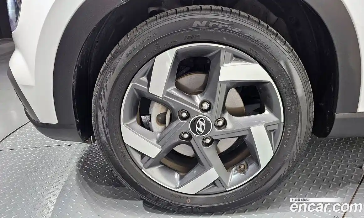 Hyundai Venue 2021 1.6 Автомат в Москве № 126169, фото 6