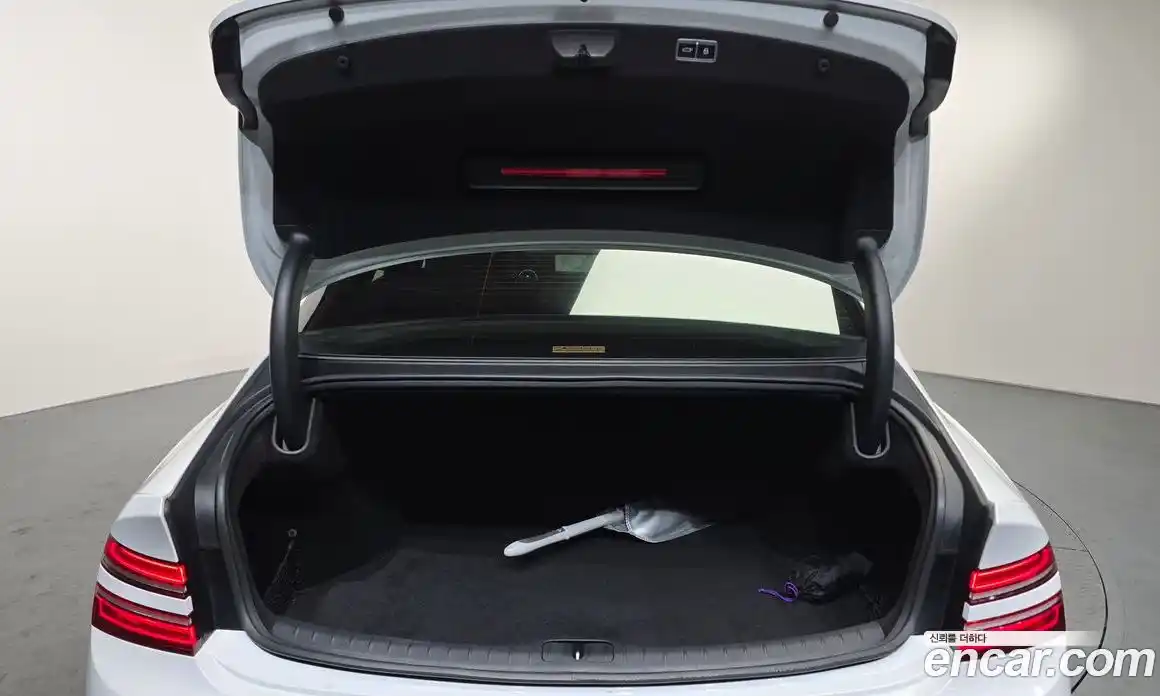 Genesis G80 2021 2.5 Автомат в Москве № 12794, фото 14