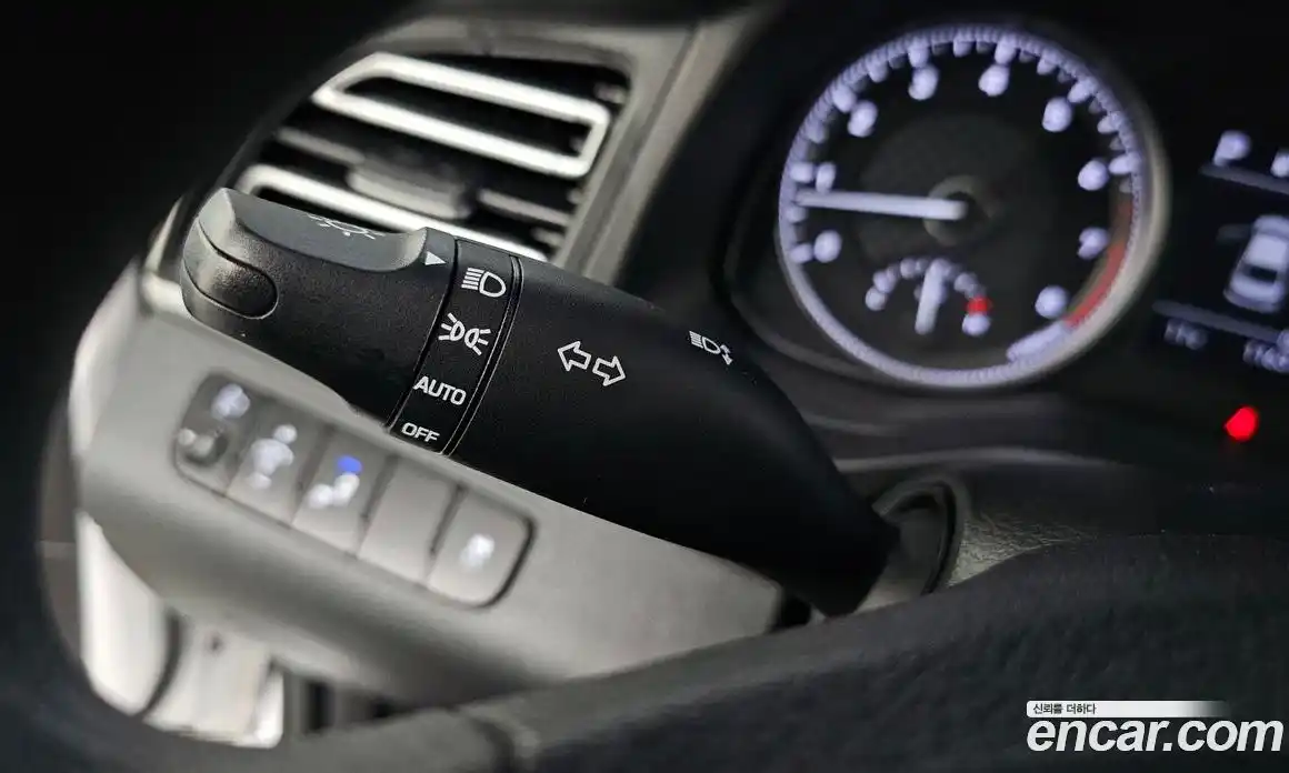 Hyundai Avante 2019 1.6 Автомат в Москве № 130454, фото 5