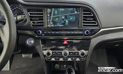 Hyundai Avante 2019 1.6 Автомат в Москве № 130454, миниатюра 7