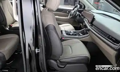 Kia Canival 2024 2.2 Автомат в Москве № 132052, миниатюра 3