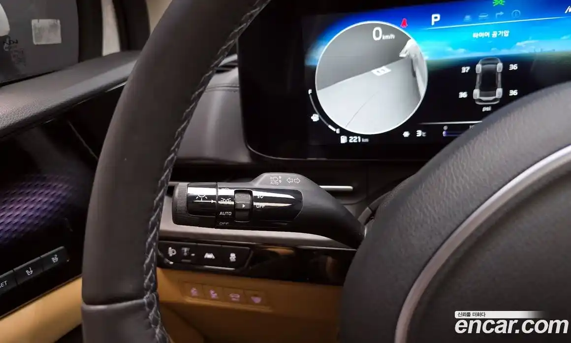 Kia Canival 2023 2.2 Автомат в Москве № 132999, фото 11