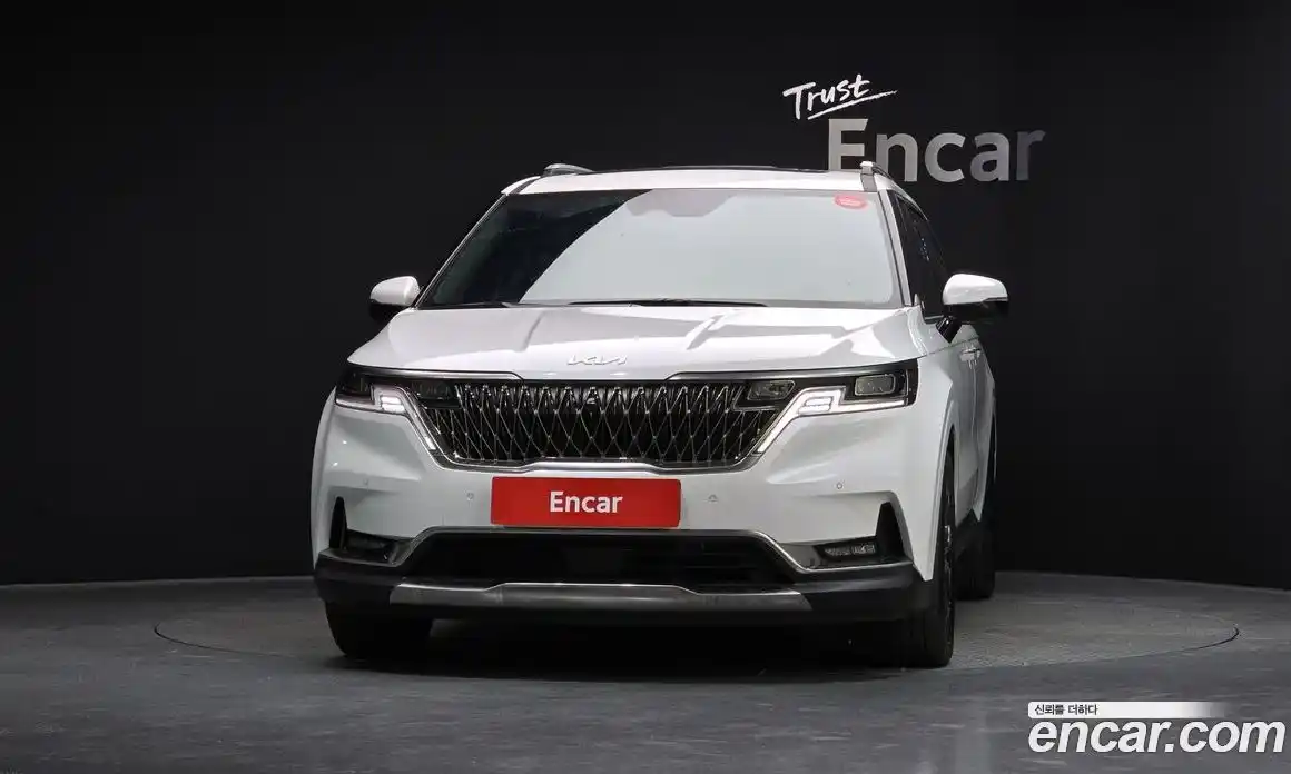 Kia Canival 2023 2.2 Автомат в Москве № 132999, фото 14