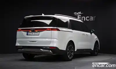 Kia Canival 2023 2.2 Автомат в Москве № 132999, миниатюра 6