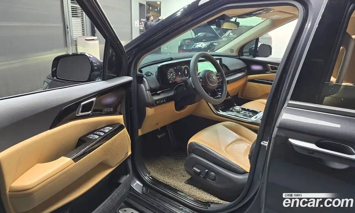 Kia Canival 2021 2.2 Автомат в Москве № 133450, фото 14