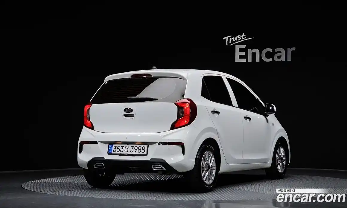 Kia Morning 2021 1.0 Автомат в Москве № 134003, фото 8