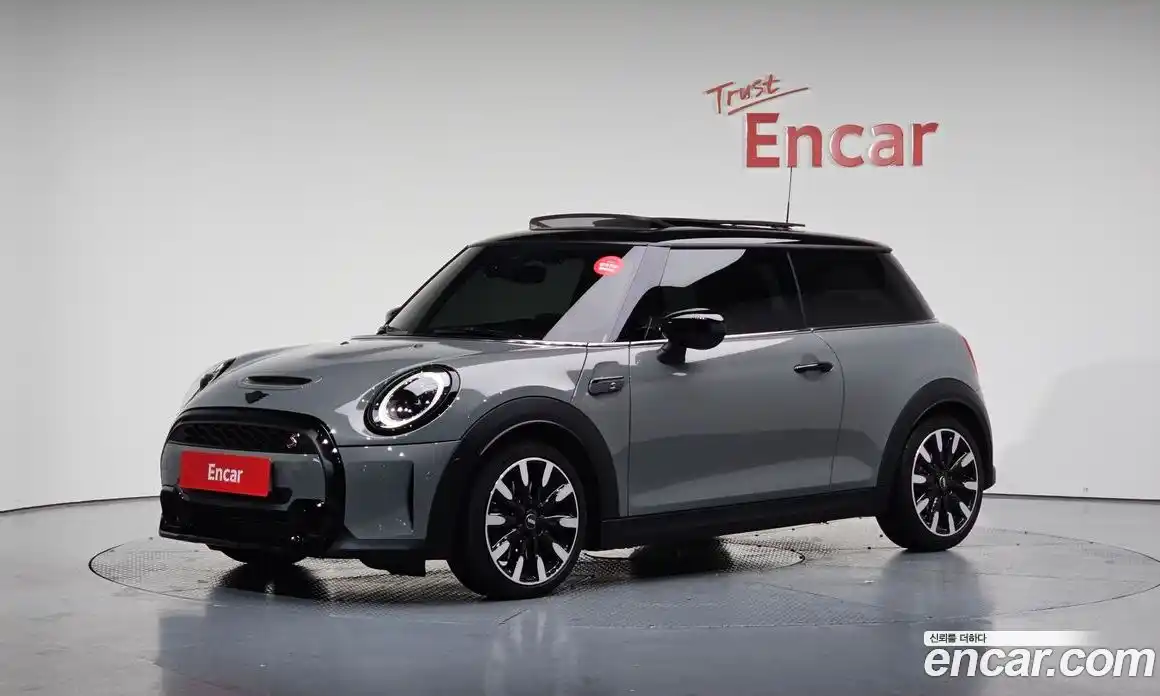 Mini Cooper 2022 2.0 Автомат в Москве № 136690, фото 13