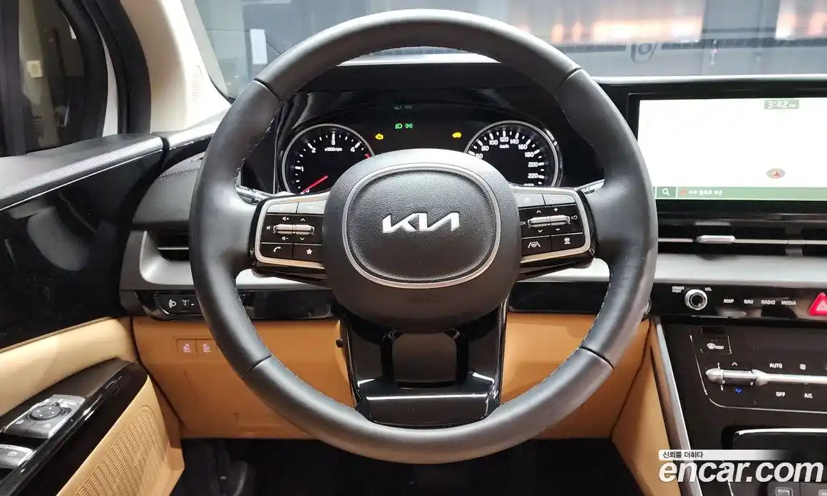 Kia Canival 2023 2.2 Автомат в Москве № 13920, фото 14